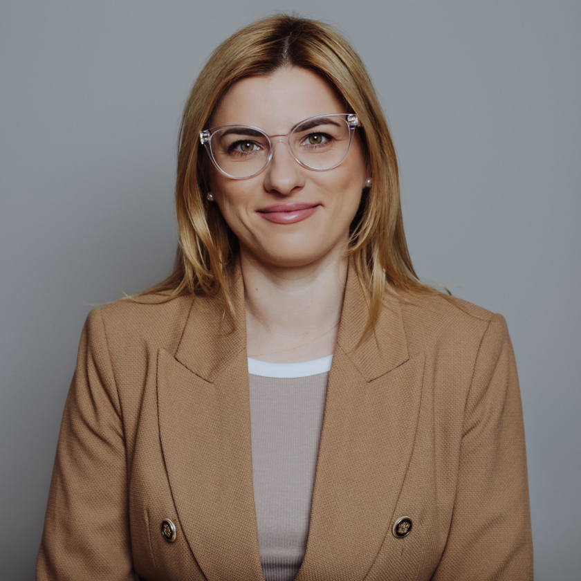 Anna Sarata